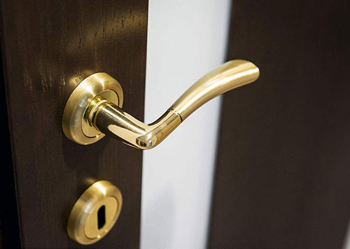 高港24小时上门开锁公司